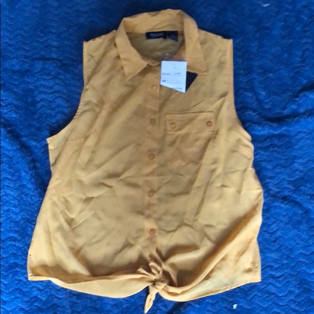 New with tags tank!